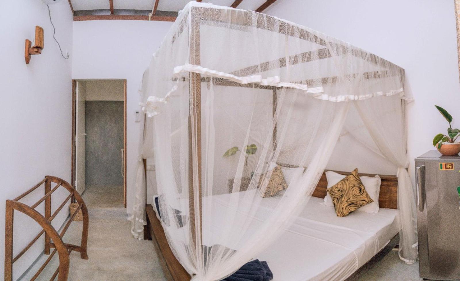 Bed and Breakfast Cosynsurf Matara Exterior foto
